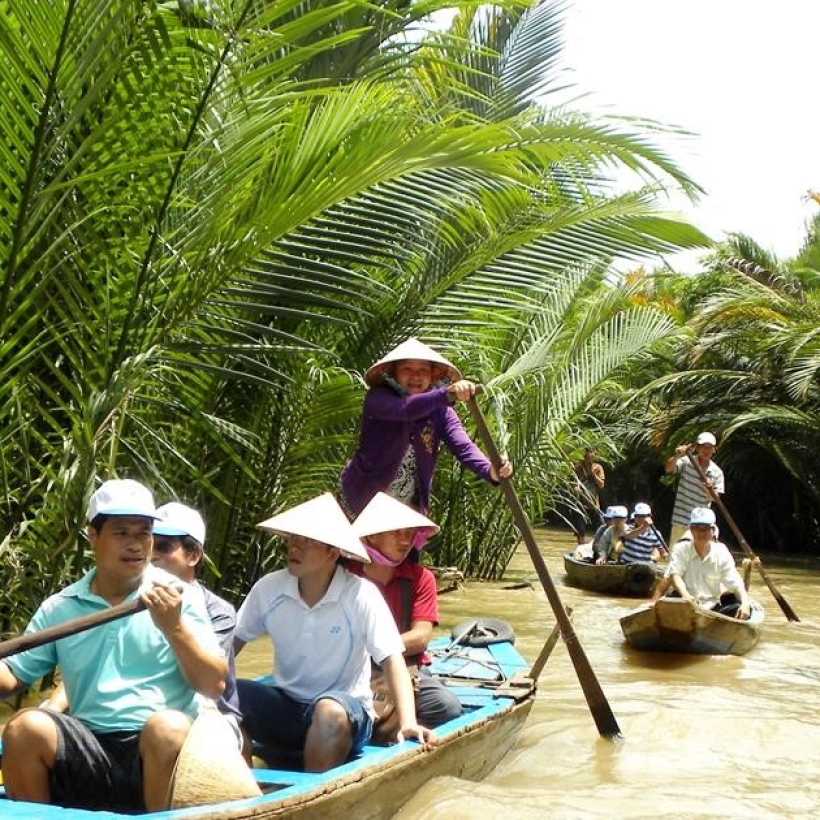 Hành Trình Xuyên Việt - 9 Ngày 8 Đêm