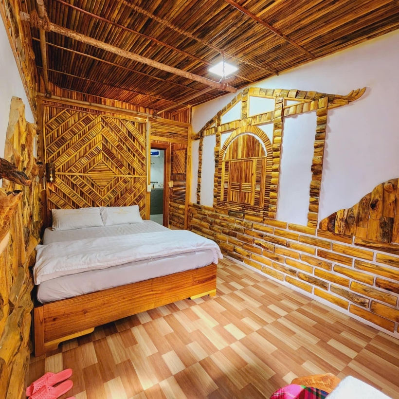 Ánh Trung Homestay (Làng Pả Vi)
