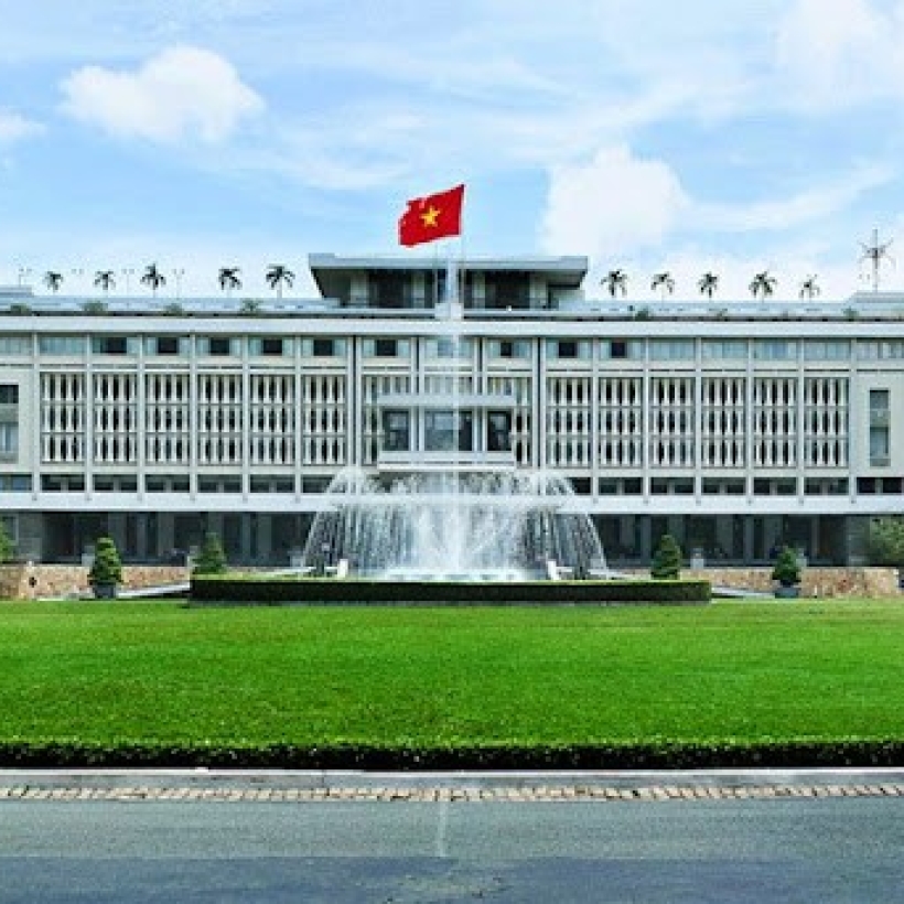 Hành Trình 1 Ngày: Khám Phá Thành Phố Hồ Chí Minh