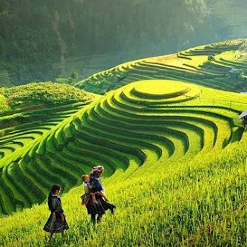 Hành Trình Xuyên Việt - 18 Ngày 17 Đêm