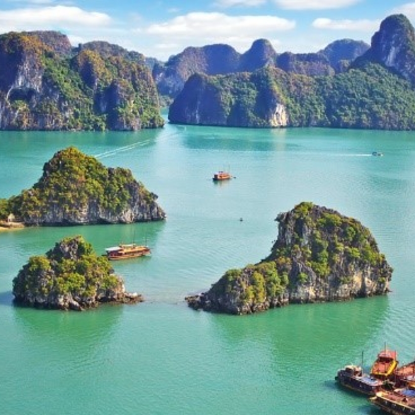 Hành Trình Xuyên Việt - 9 Ngày 8 Đêm